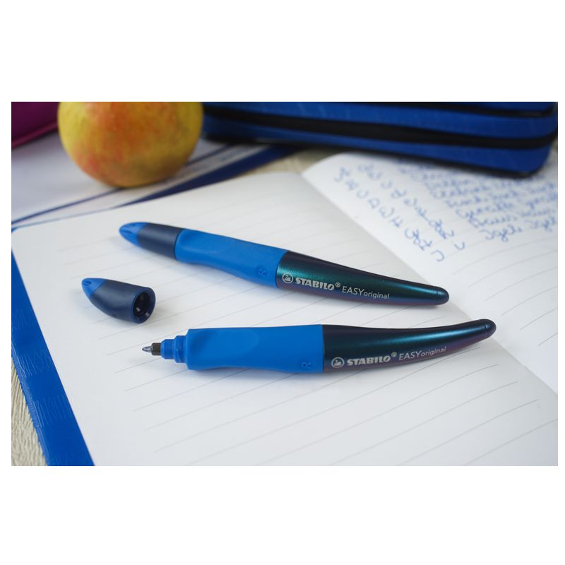 Preview: Ergonomischer Tintenroller für Linkshänder - STABILO EASYoriginal Holograph Edition in blau -  Einzelstift - Schreibfarbe blau (löschbar) - inklusive Patrone